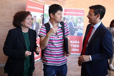 Elecciones 26M: El PSOE de Granada cederá suelos municipales para ampliar la Escuela de Informática