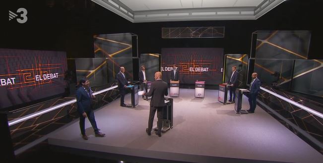 Abandona el debate electoral a los seis minutos de empezar y deja plantados a sus rivales