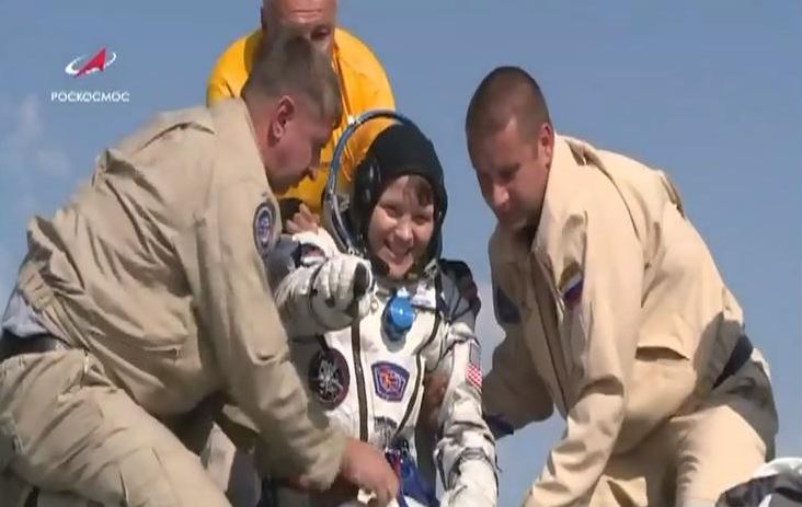 Tres astronautas regresan a la Tierra tras una misión de seis meses en la Estación Espacial Internacional