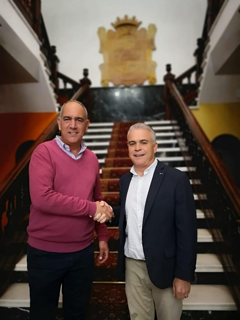 Acuerdo en el Ayuntamiento de Teror entre PSOE-PP para gobernar en la próxima legislatura 2019-2023