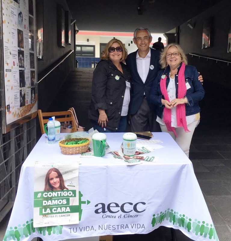 La Asociación Española contra el Cáncer celebra su cuestación anual con 35 mesas en Las Palmas de GC