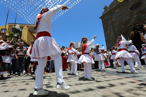 La romería en honor a San Antonio de Padua vistió de tradición las calles de la Villa histórica