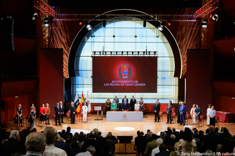 El Ayuntamiento celebra el Acto Institucional de Entrega de Honores y Distinciones