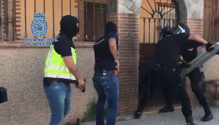 Intervenidas casi seis toneladas de hachís y detenidas 14 personas en el Campo de Gibraltar