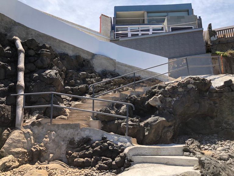 El Ayuntamiento de Gáldar lleva a cabo la rehabilitación del Muro de la Avenida de El Agujero