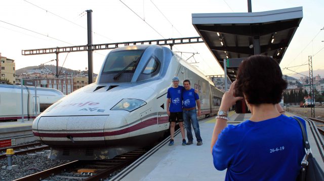 Renfe desarrolla nuevos productos turísticos para promocionar el AVE a Granada