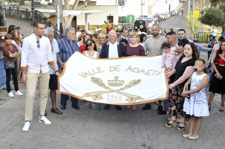 Juan Godoy González protagoniza la Subida de Bandera de El Valle