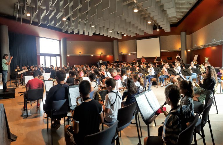 El Auditorio Alfredo Kraus abre sus puertas a la formación artística de los jóvenes en verano