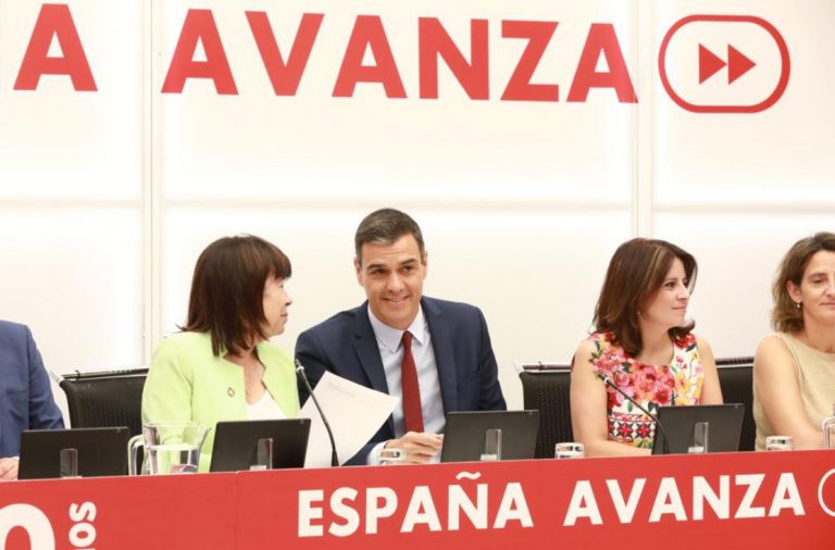 La Ejecutiva del PSOE prevista para hoy se aplaza hasta mañana