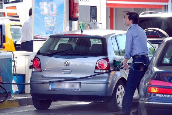 La diferencia de precio entre el diésel y la gasolina, en máximos desde septiembre de 2017