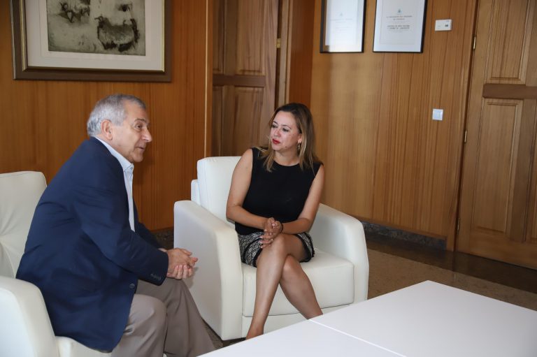 María Dolores Corujo recibe a la junta rectora del Colegio de Ingenieros de Caminos, Canales y Puertos de Las Palmas