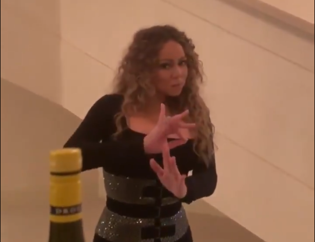 Mariah Carey se suma al ‘reto de la botella’ y logra desenroscar el tapón con la fuerza de su voz