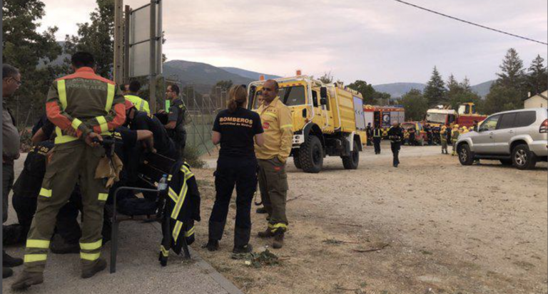 Solicitan el seguimiento por satélite del incendio de La Granja (Segovia)