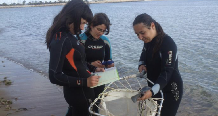 Investigadores, a pie de playa para prevenir accidentes