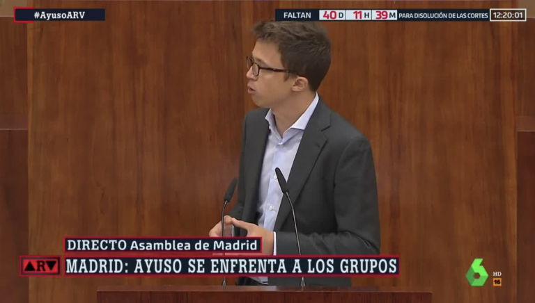 Ayuso acusa a Errejón de tener “las manos manchadas de dictadura”