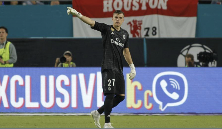 El Real Madrid cede a Lunin al Valladolid