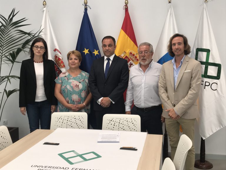 La Mancomunidad del Norte de Gran Canaria firma un «Convenio de colaboración para la realización de programas de atención odontológica» con la Universidad Fernando Pessoa