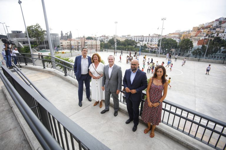 El Ayuntamiento finaliza un nuevo espacio de ocio y deporte de 3.000 metros cuadrados en San Nicolás