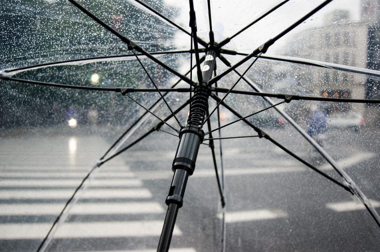 La semana arranca con temperaturas más bajas en medio país