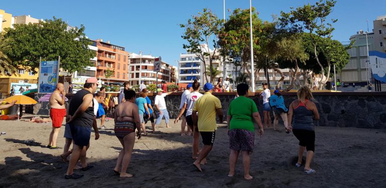 Oferta de salud y ocio en la playa para AMISUR y Tercera Edad de San Miguel de Abona