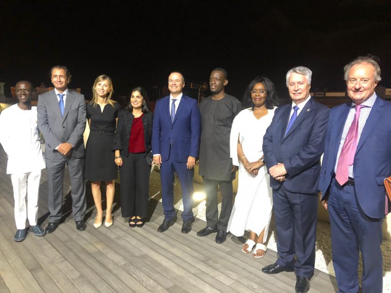 Augusto Hidalgo mantiene un encuentro con los participantes del primer Foro España-Ghana de Turismo y Comercio