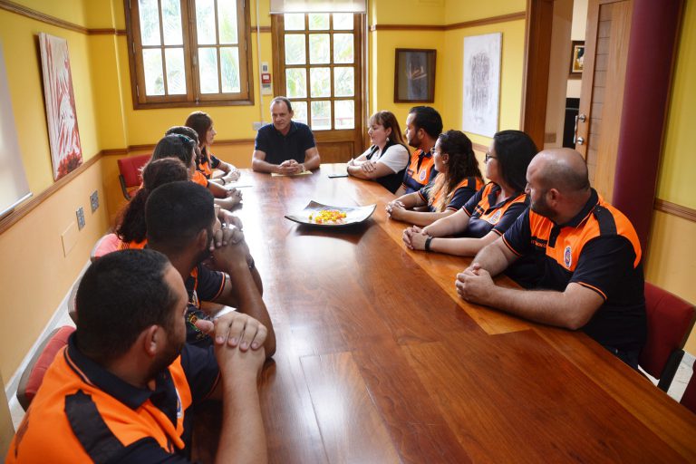 Agüímes reconoce la labor del voluntariado de Protección Civil y da la bienvenida a los nuevos componentes