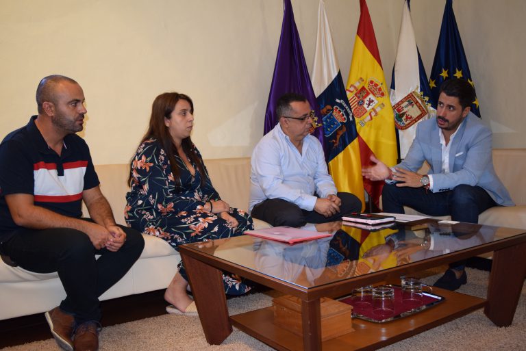 Luis Yeray Gutiérrez recibe al nuevo presidente comarcal de Cruz Roja para analizar proyectos conjuntos