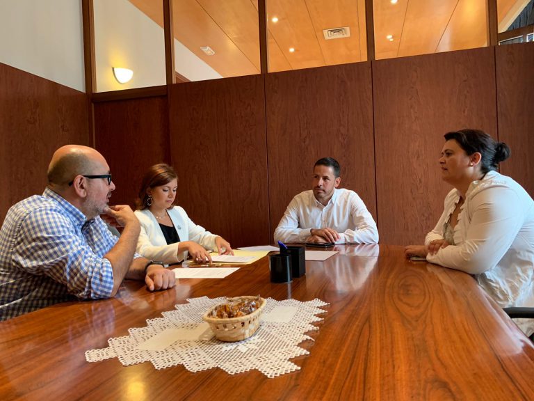 El abogado José María Cabrera toma posesión como director general de Recursos Humanos de Telde