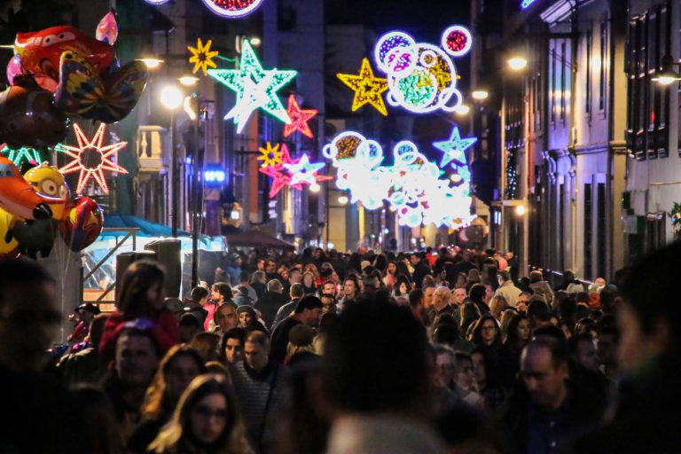 La Laguna abre el plazo para la participación de artistas, comercios y asociaciones en la Noche en Blanco