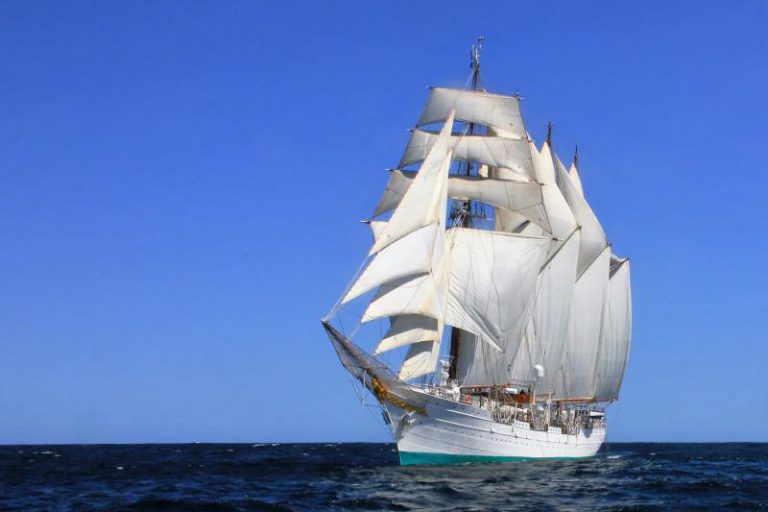 El ‘Juan Sebastián de Elcano’ replicará la gesta de la primera vuelta al mundo