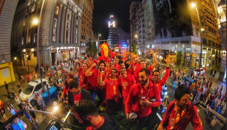 Las mejores imágenes de la celebración del Mundial de baloncesto de la selección española