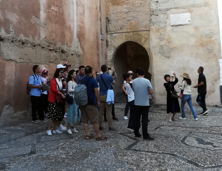 Radiografía del turismo en Granada: ¿Qué buscan los turistas?