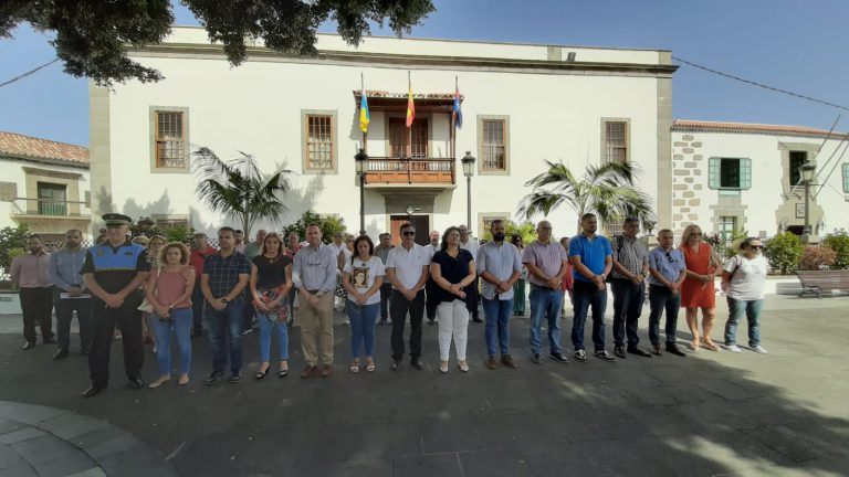 Telde muestra su más enérgica repulsa al asesinato de una mujer este lunes en la capital