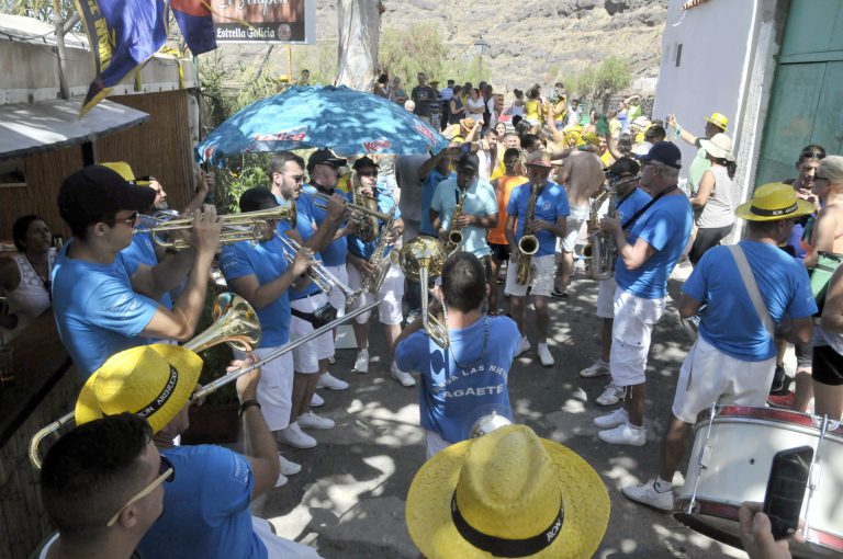 El Risco baila al ritmo de La Rama