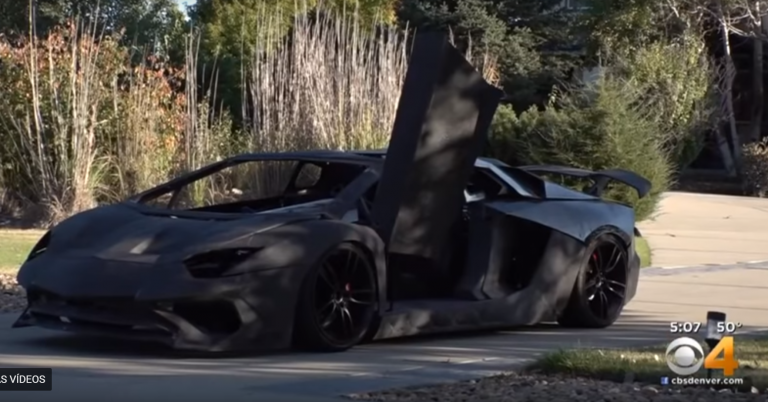 Un padre y su hijo fabrican un Lamborghini con una impresora 3D