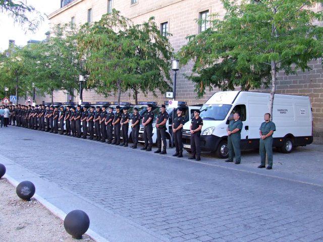 Guardia Civil Y Policía Nacional Unida: QUÉ ES EL GRS DE LA GUARDIA CIVIL