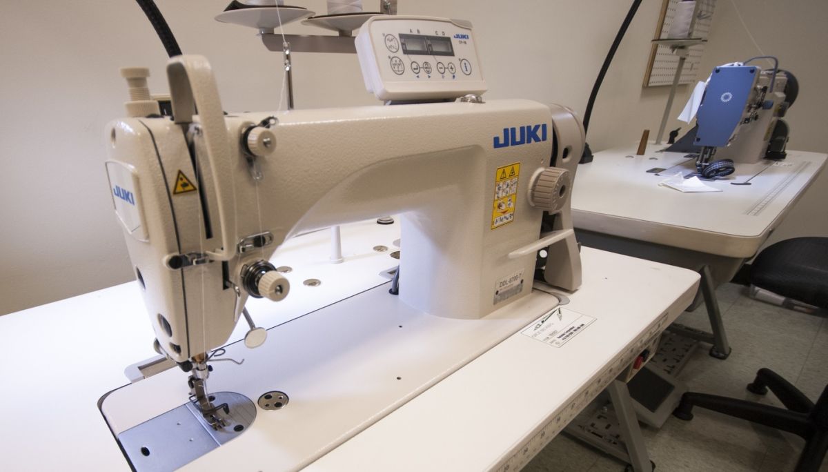Máquina de coser eléctrica – LlevaUno
