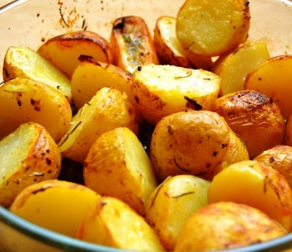 Cómo cocer patatas en el microondas en solo 10 minutos