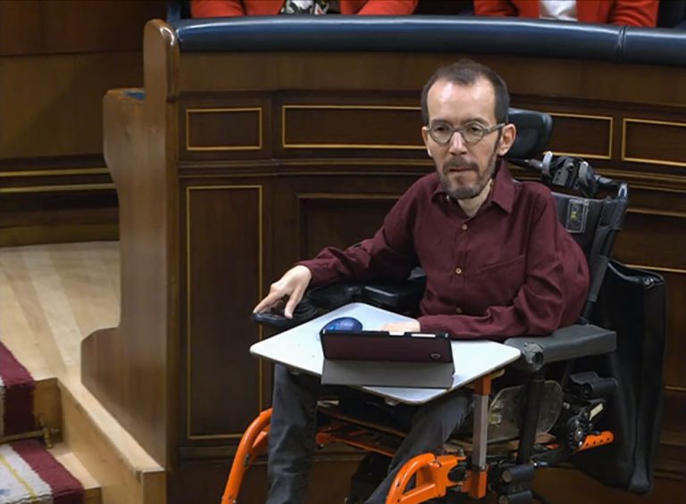 Podemos critica que Fiscalía abra diligencias contra Echenique mientras el emérito sigue «impune»