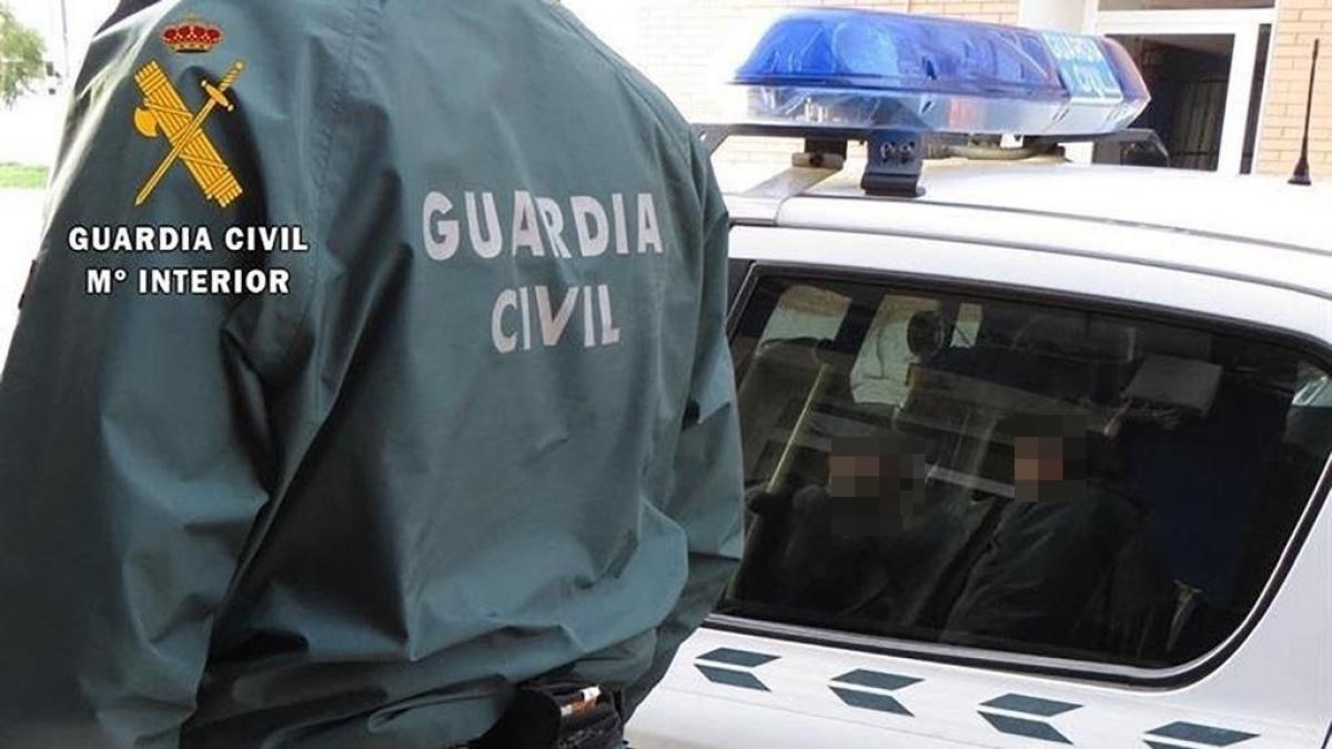 La Guardia Civil Investiga A 17 Personas Por Delitos Contra Las D.O ...