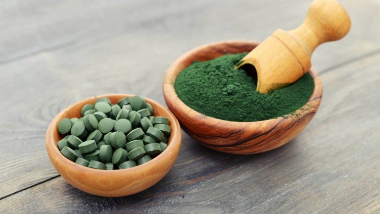 Por qué deberías añadir a tu dieta la espirulina