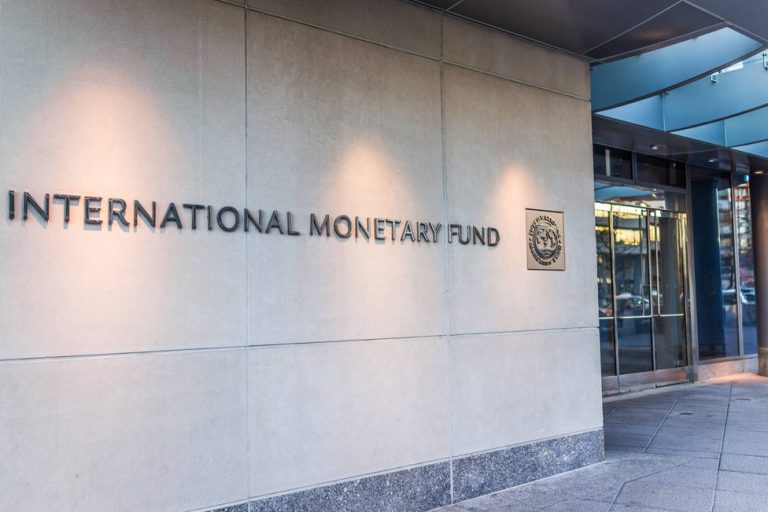 El FMI alerta de que la deuda mundial se estancará en el 99% del PIB a medio plazo