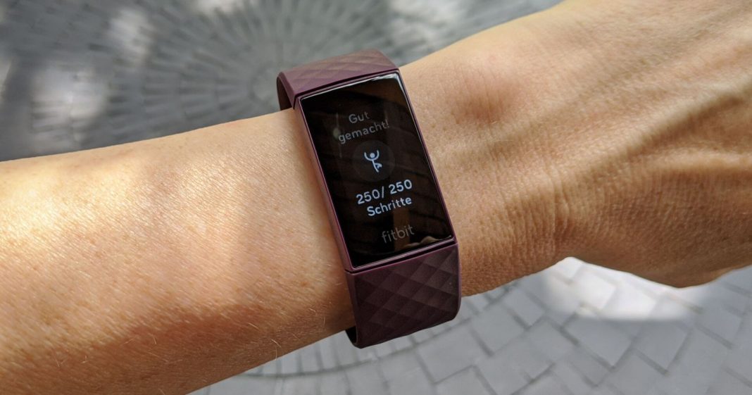 fitbit charge 4 smartbands