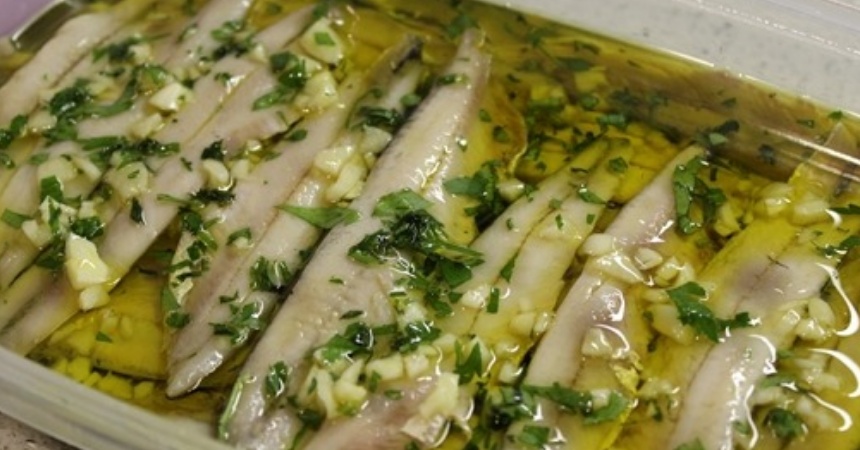 Boquerones En Vinagre