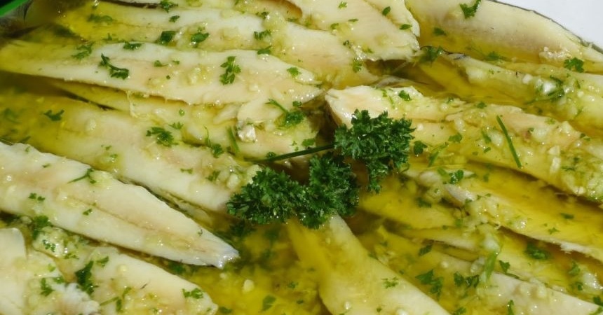 Boquerones En Vinagre