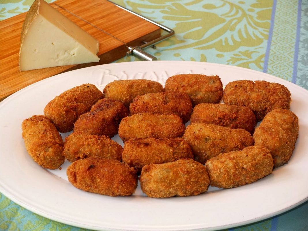 Croquetas de berenjena y queso