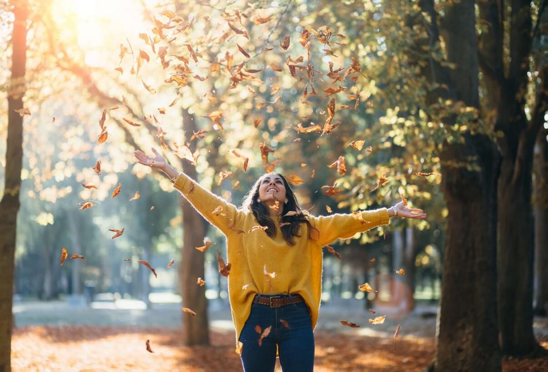 Esto es lo que le pasa a tu cuerpo cuando llega el otoño