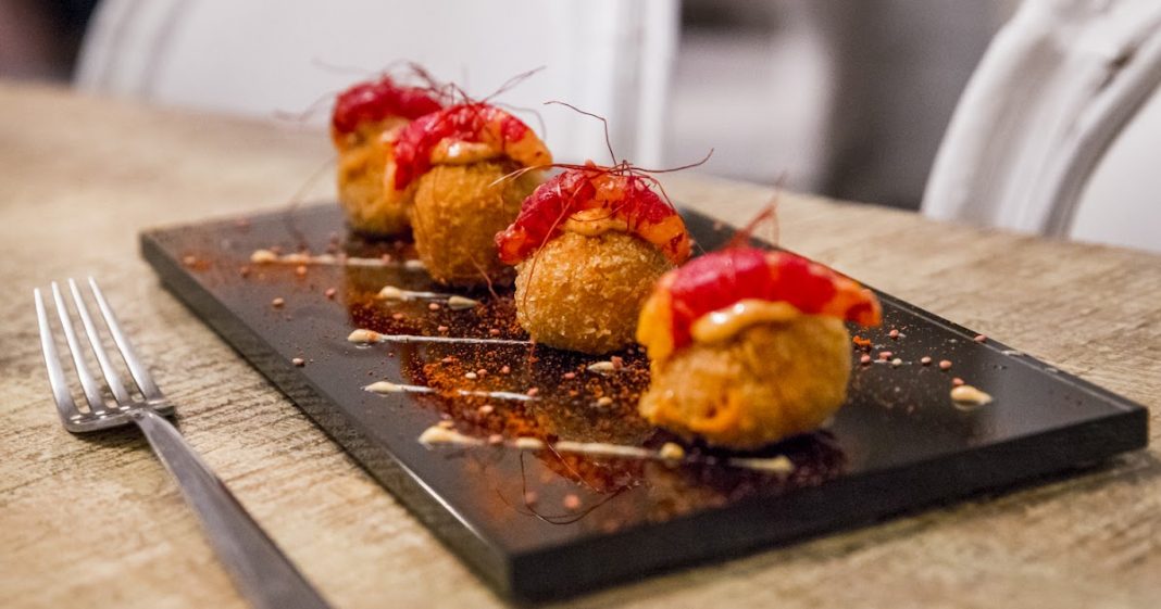 Tapa croqueta bar