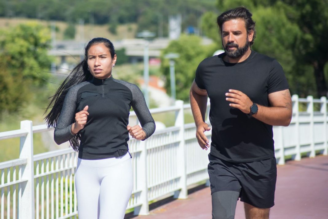 Qué le pasa a tu cuerpo si sales a correr en ayunas