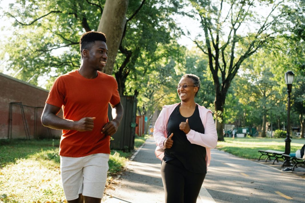 Qué le pasa a tu cuerpo si sales a correr en ayunas